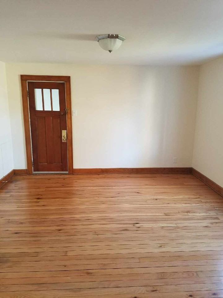 907 S Sheridan Dr - Photo 5 of 16