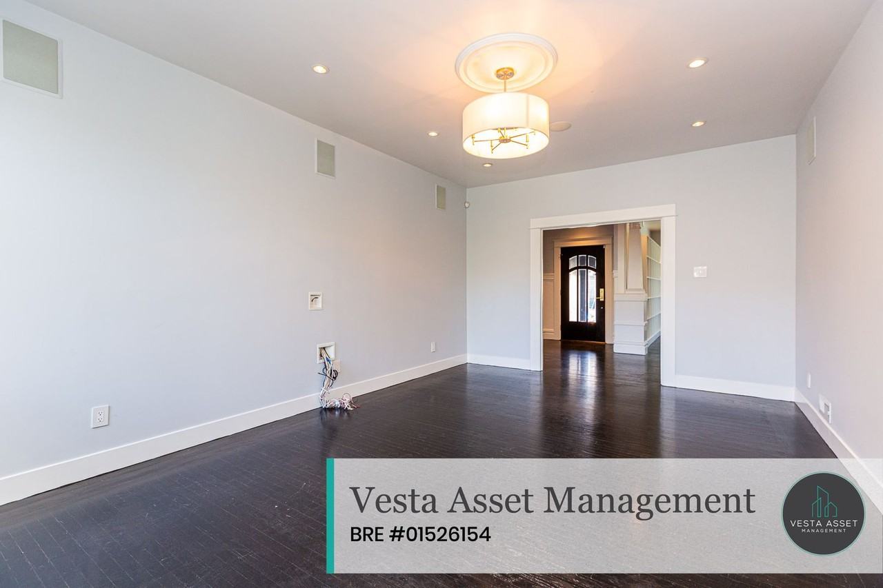 572 12th Ave - Photo 5 of 26