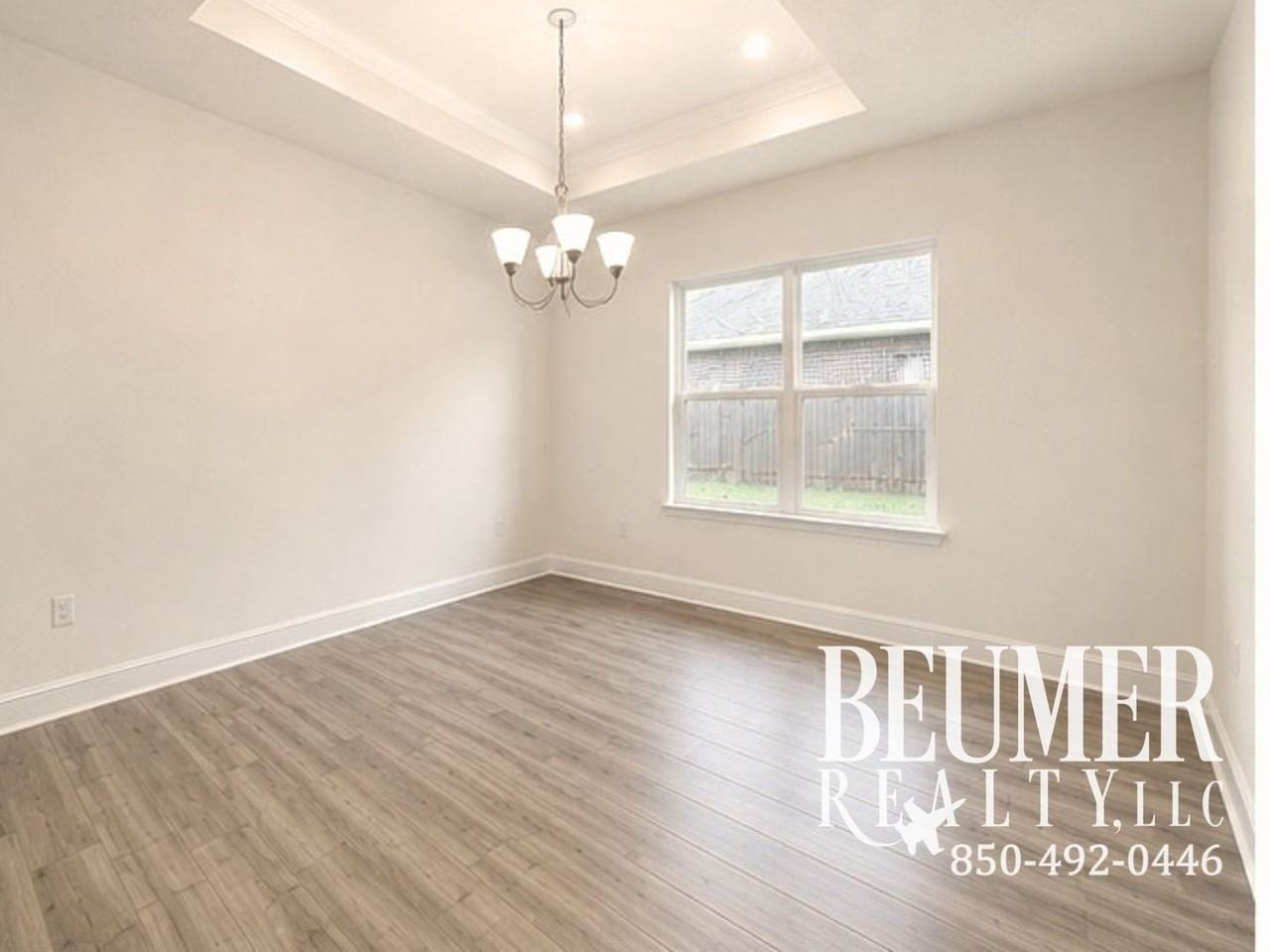 7640 Piper Cir - Photo 2 of 22