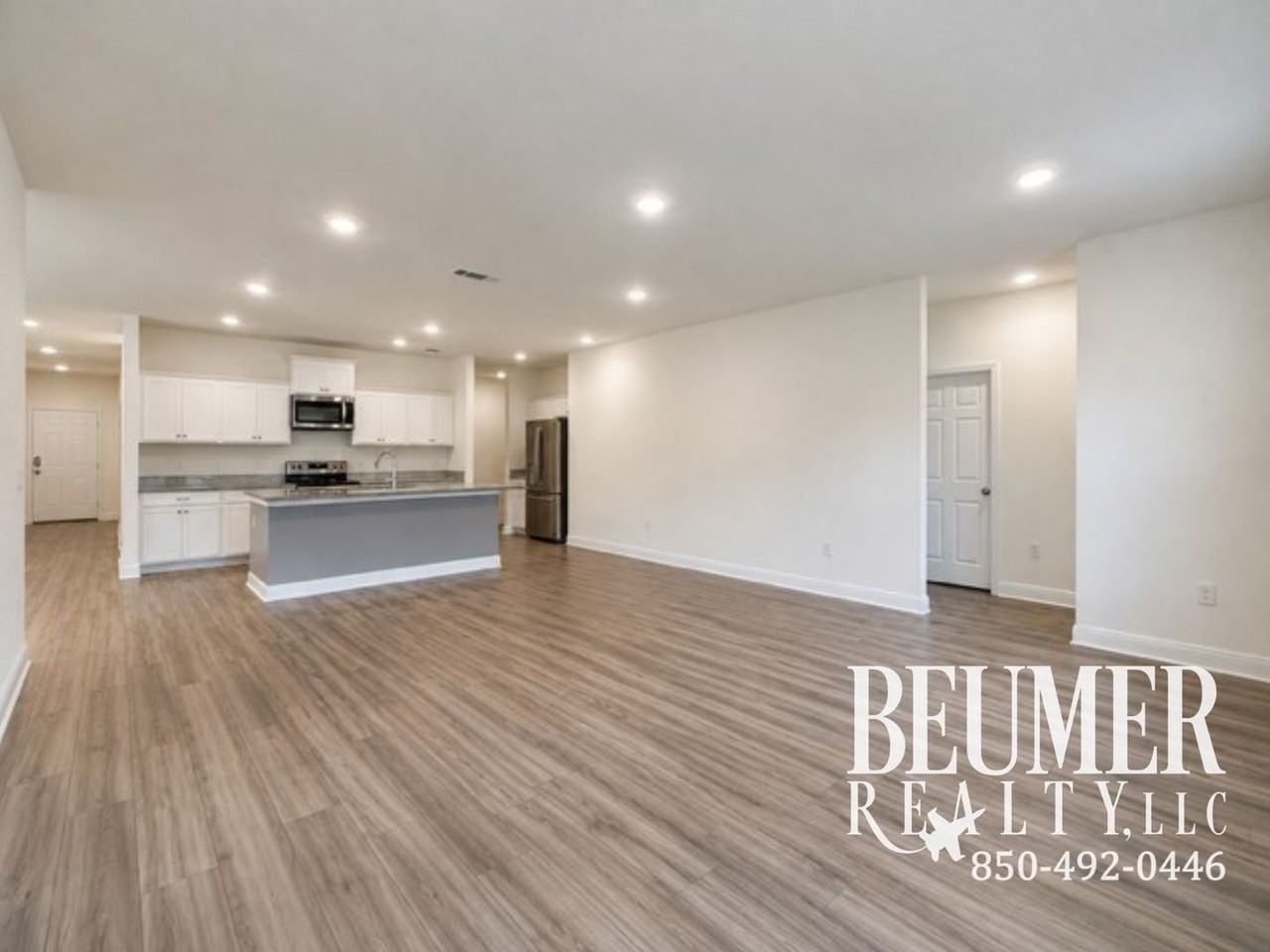 7640 Piper Cir - Photo 6 of 22