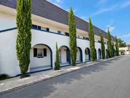 featured image of 741 Park Ave