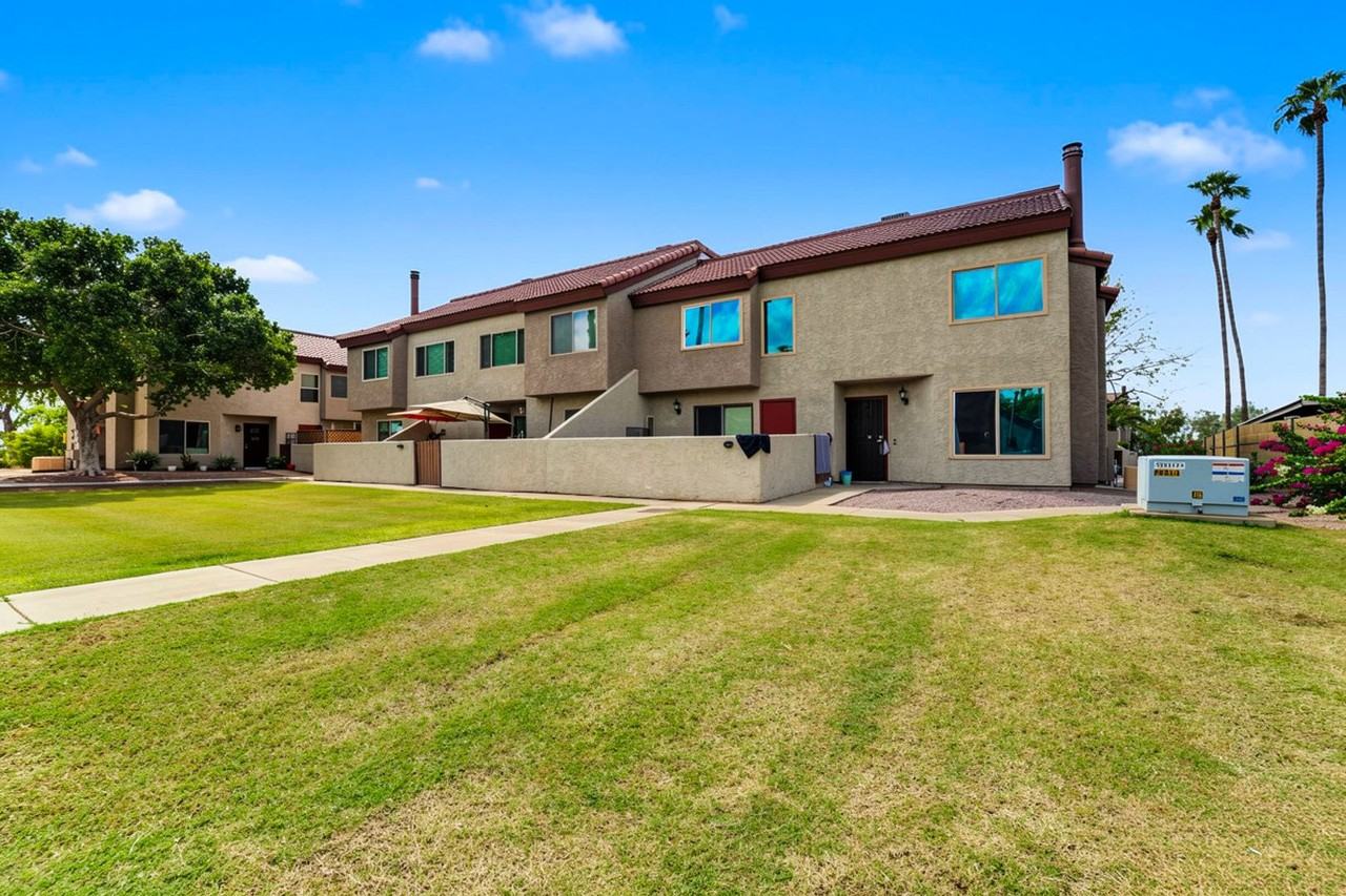 2040 S Longmore #50 - Photo 4 of 40