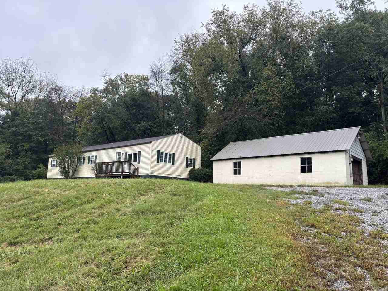 2256 Ritner Hwy - Photo 2 of 8