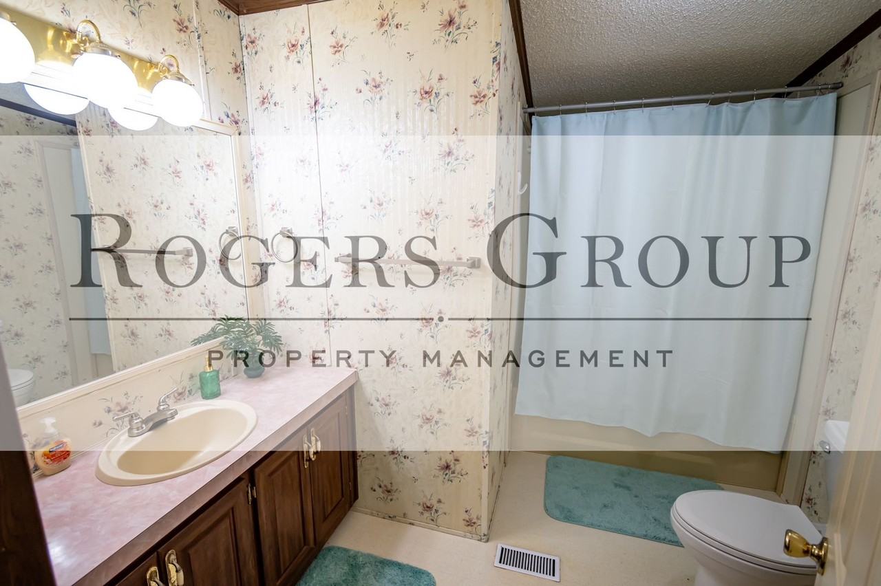292 Pollyanna Rd - Photo 4 of 9