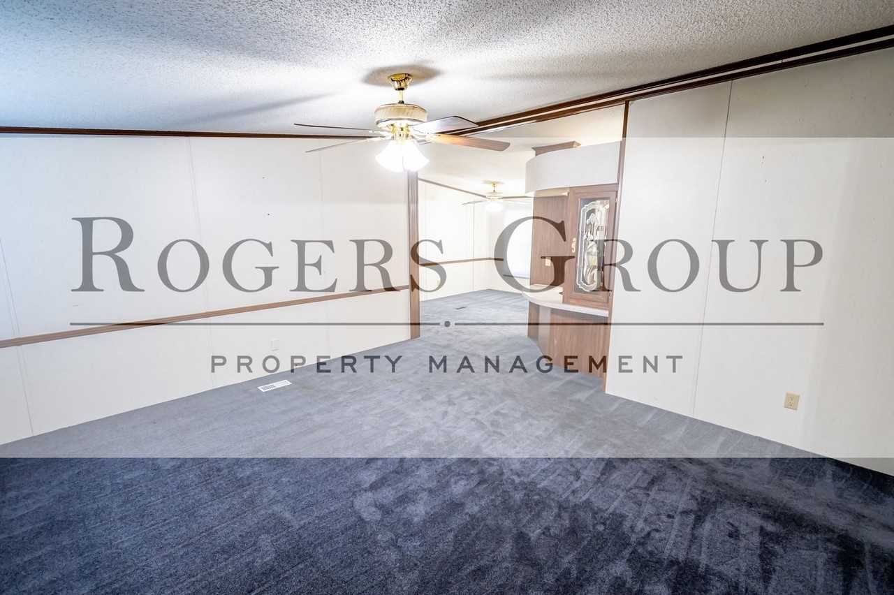292 Pollyanna Rd - Photo 6 of 9
