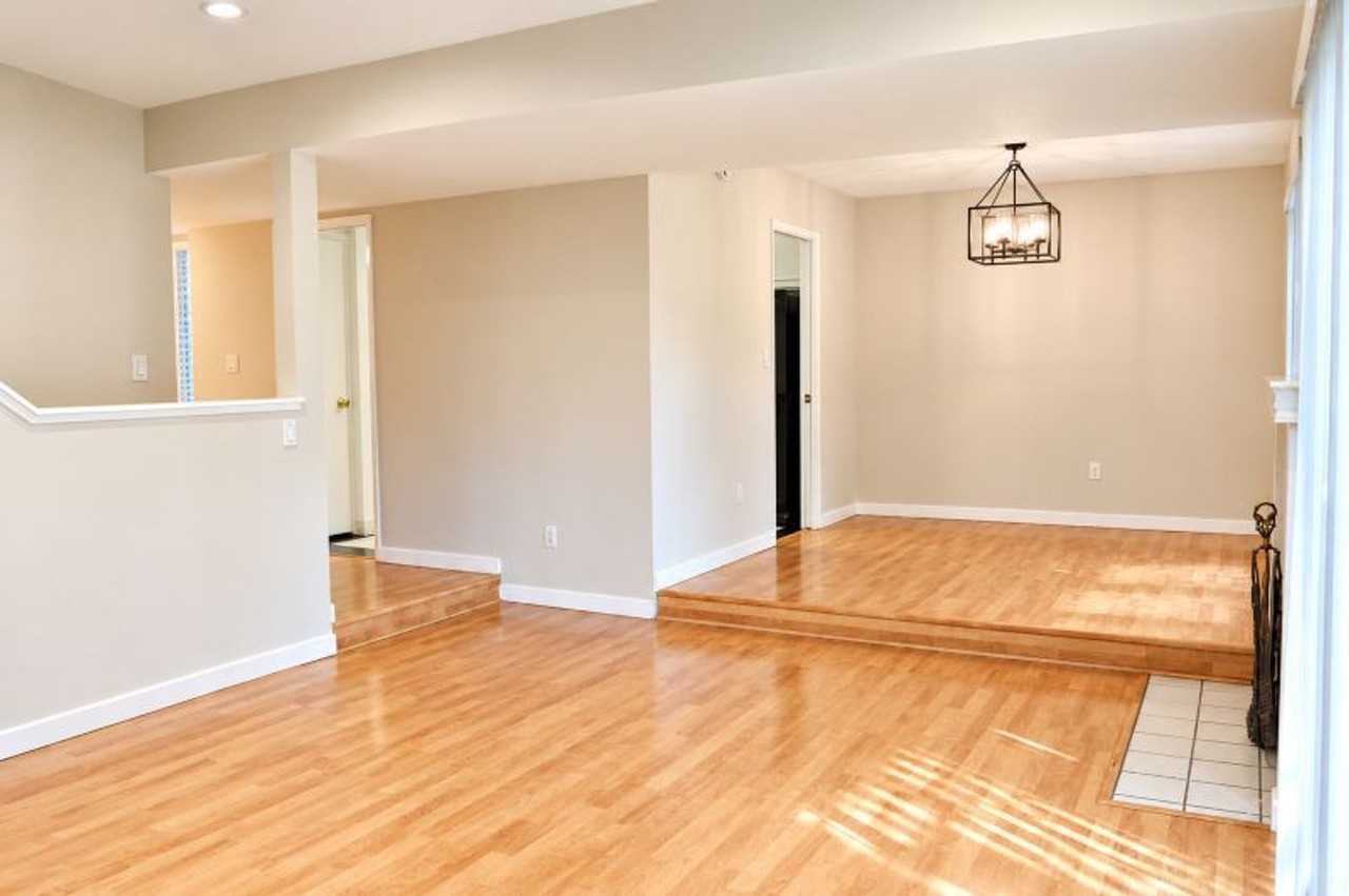 25 Salvatore Dr - Photo 2 of 17