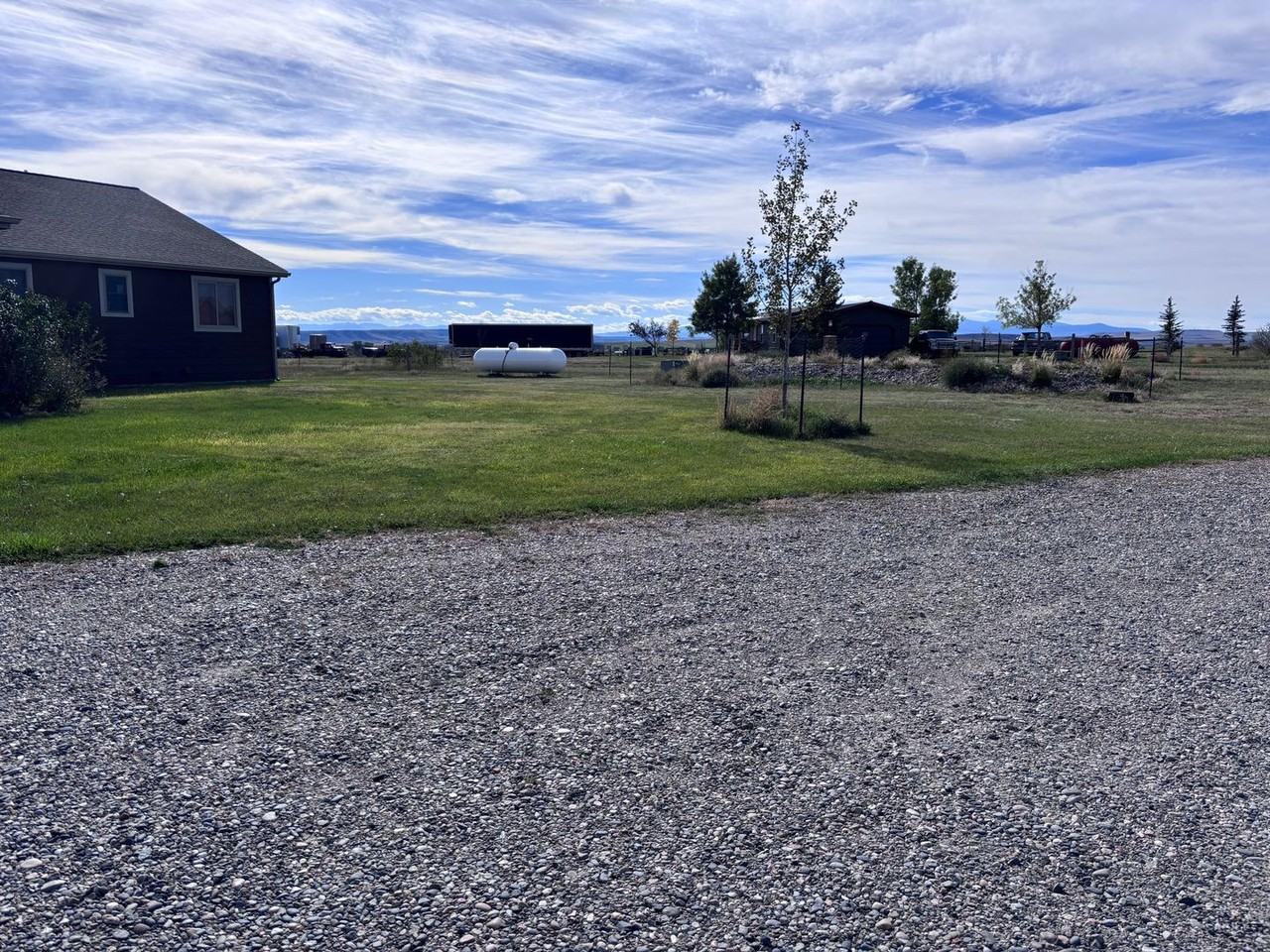 17 Solitude Way - Photo 3 of 32