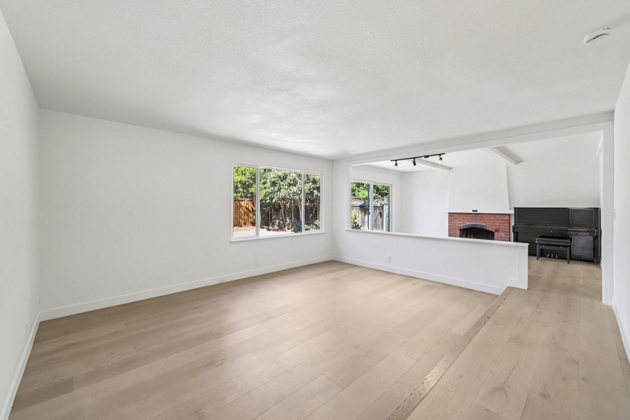 1175 Bodega Dr - Photo 3 of 27