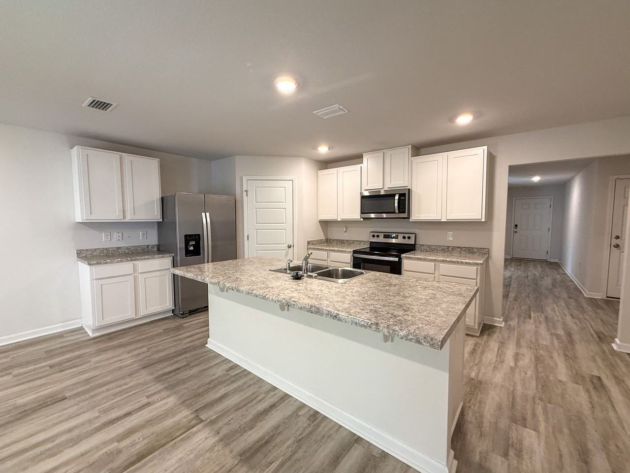 6048 Unbridled Way - Photo 2 of 20