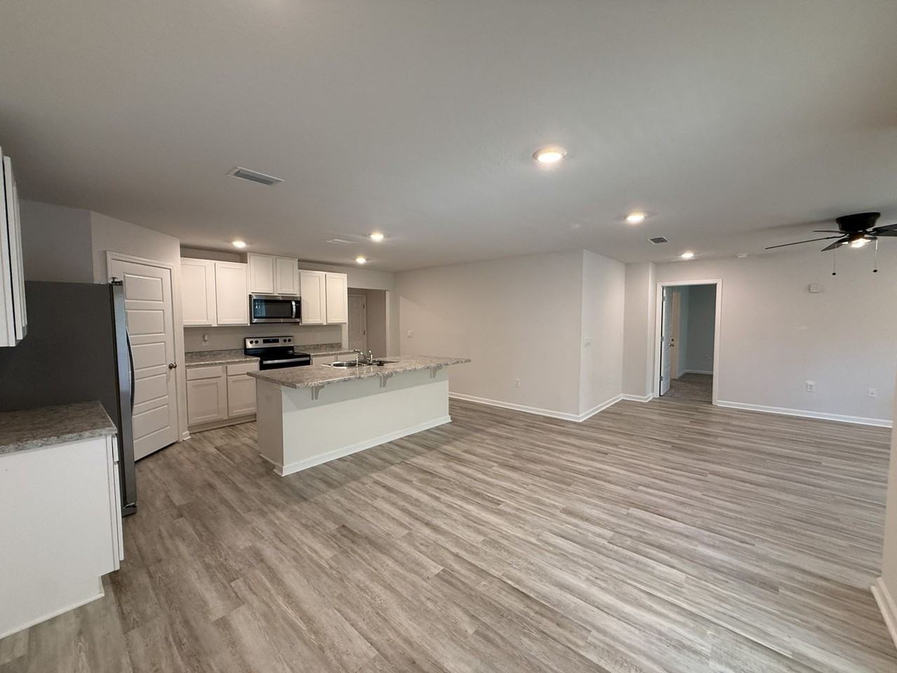 6048 Unbridled Way - Photo 4 of 20