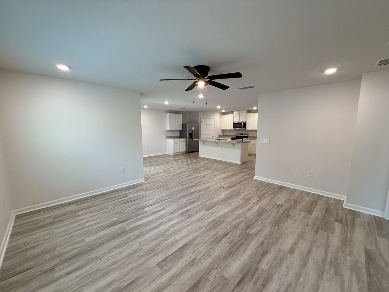 6048 Unbridled Way - Photo 5 of 20