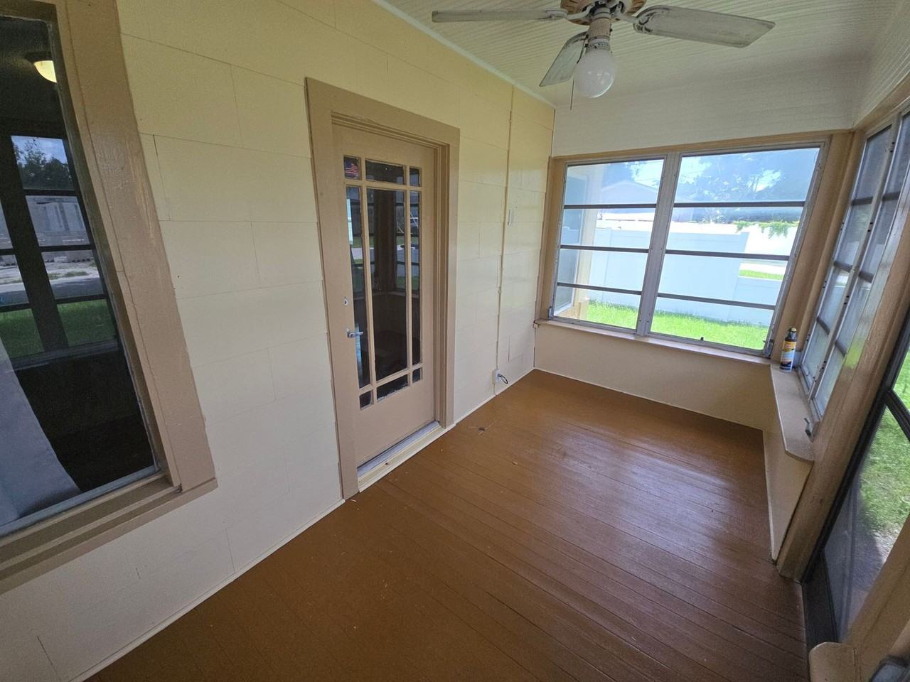 7107 N Duncan Ave - Photo 3 of 25