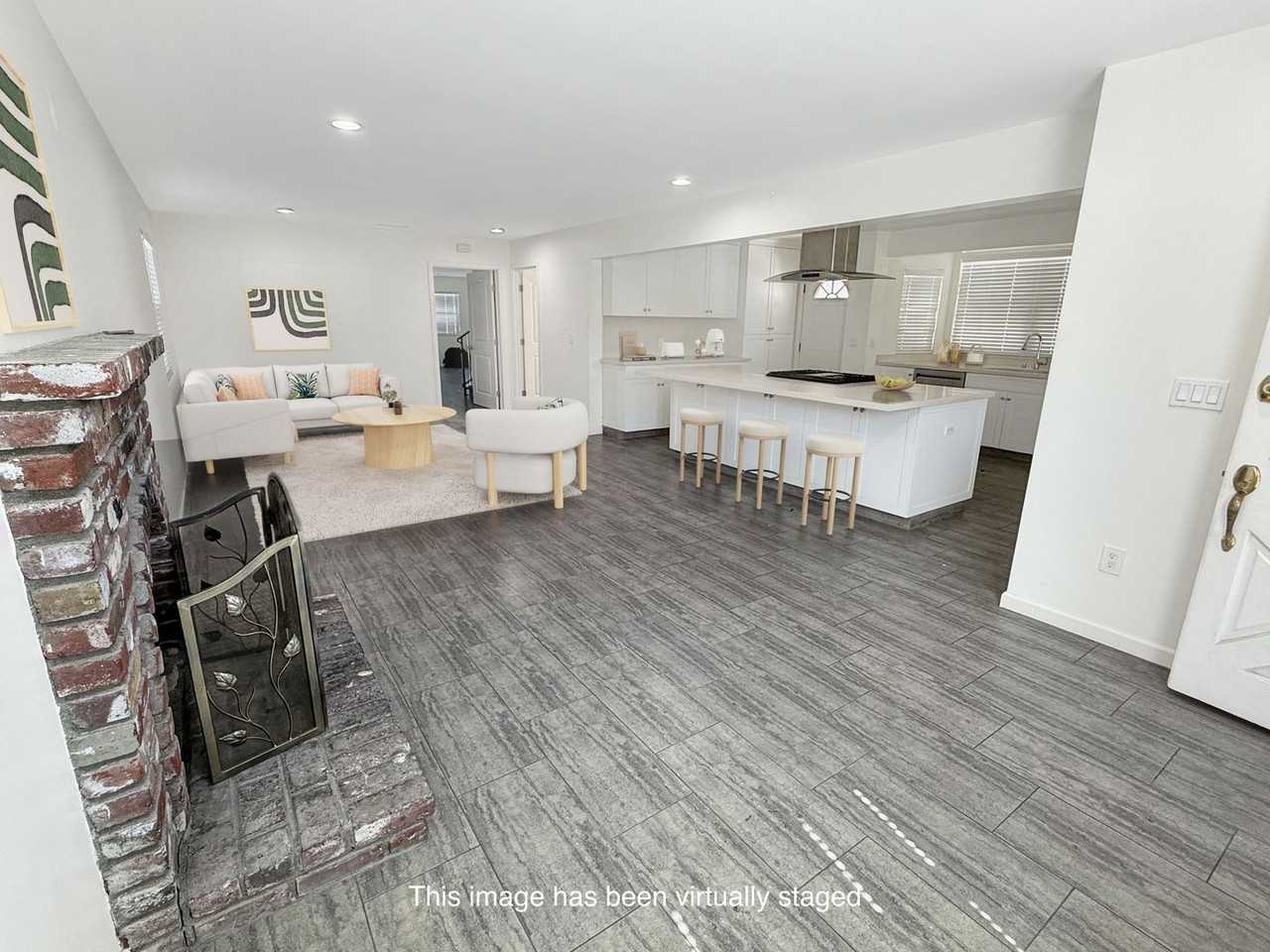 2435 254th St - Photo 3 of 15