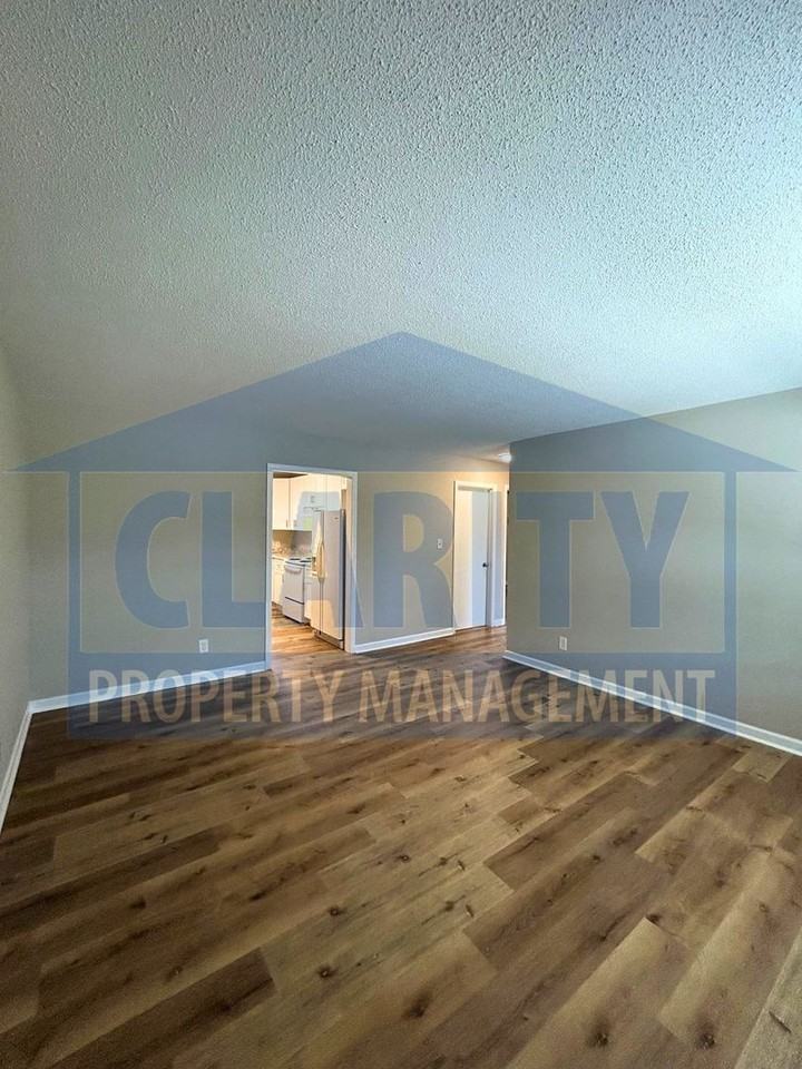 2908 Villa Dr Nw #2 - Photo 4 of 14