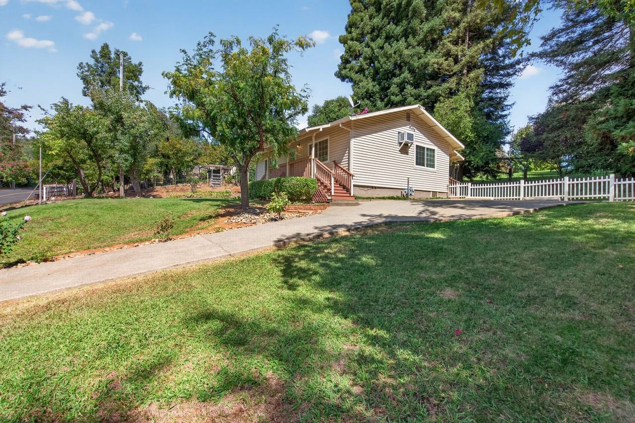 170 Shockley Rd - Photo 4 of 26