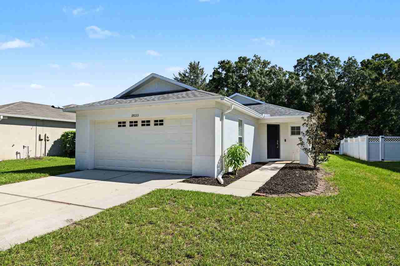 18033 Cypress Bay Pkwy - Photo 3 of 21