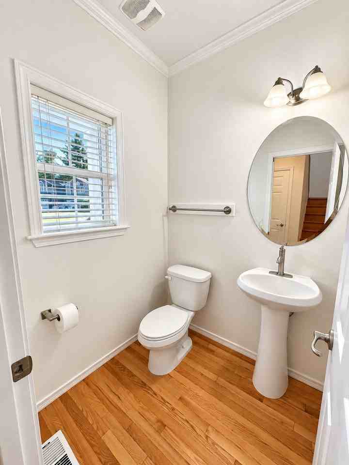 4223 144th St Sw - Photo 3 of 30