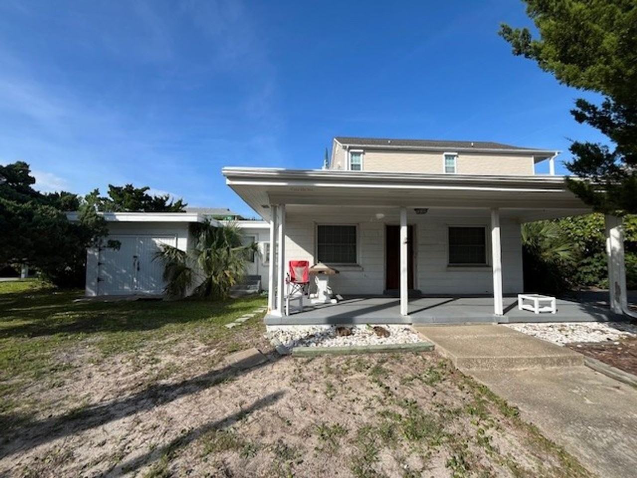 1001 1/2 Carolina Beach Ave N - Photo 3 of 24