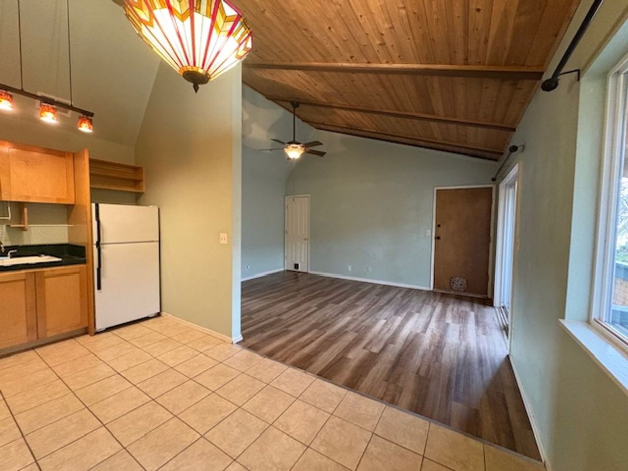 1080 8th St #14 - Photo 5 of 17