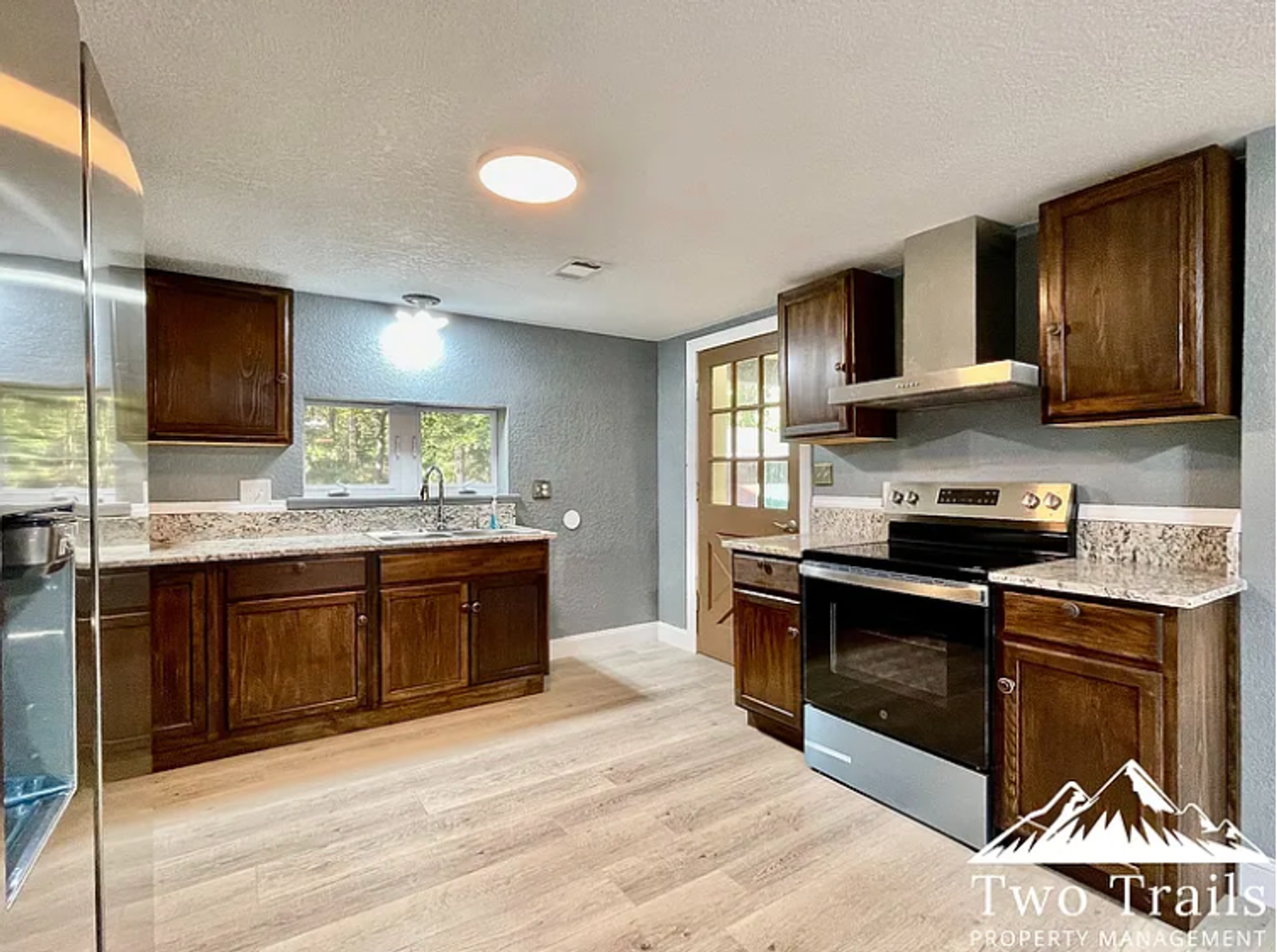 103 Evelyns Way - Photo 7 of 16