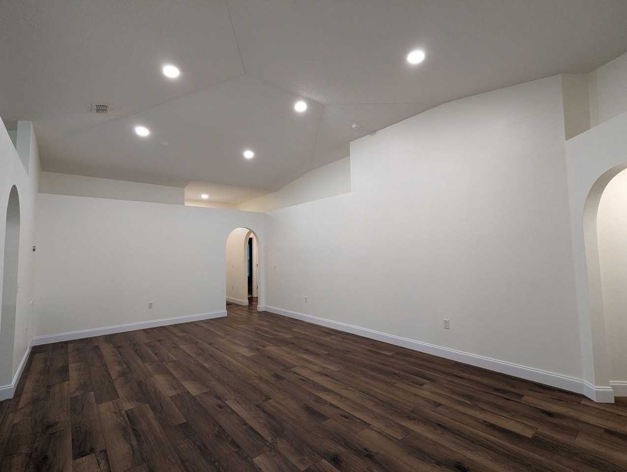 14237 Nw 159th Pl - Photo 7 of 50