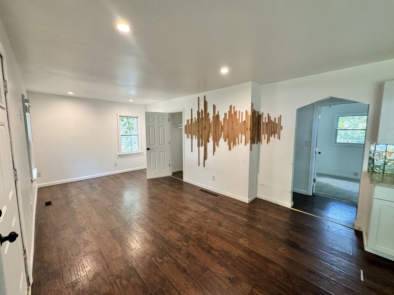 18462 Grandville Ave #1 - Photo 2 of 11