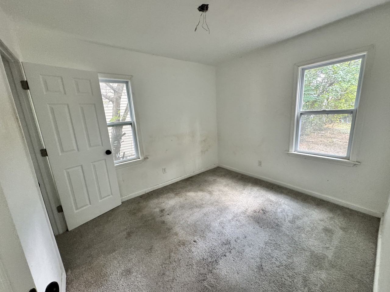 18462 Grandville Ave #1 - Photo 6 of 11