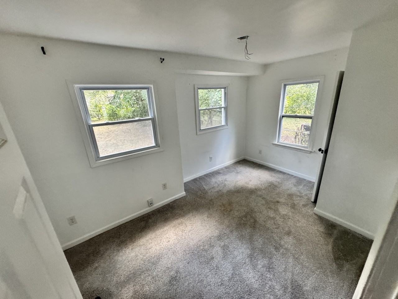 18462 Grandville Ave #1 - Photo 7 of 11