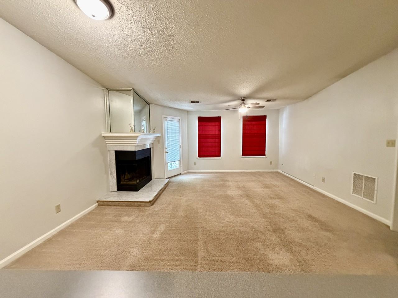 712 Inlet Quay - 1Unit #1 - Photo 2 of 16