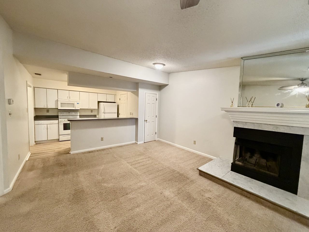 712 Inlet Quay - 1Unit #1 - Photo 4 of 16
