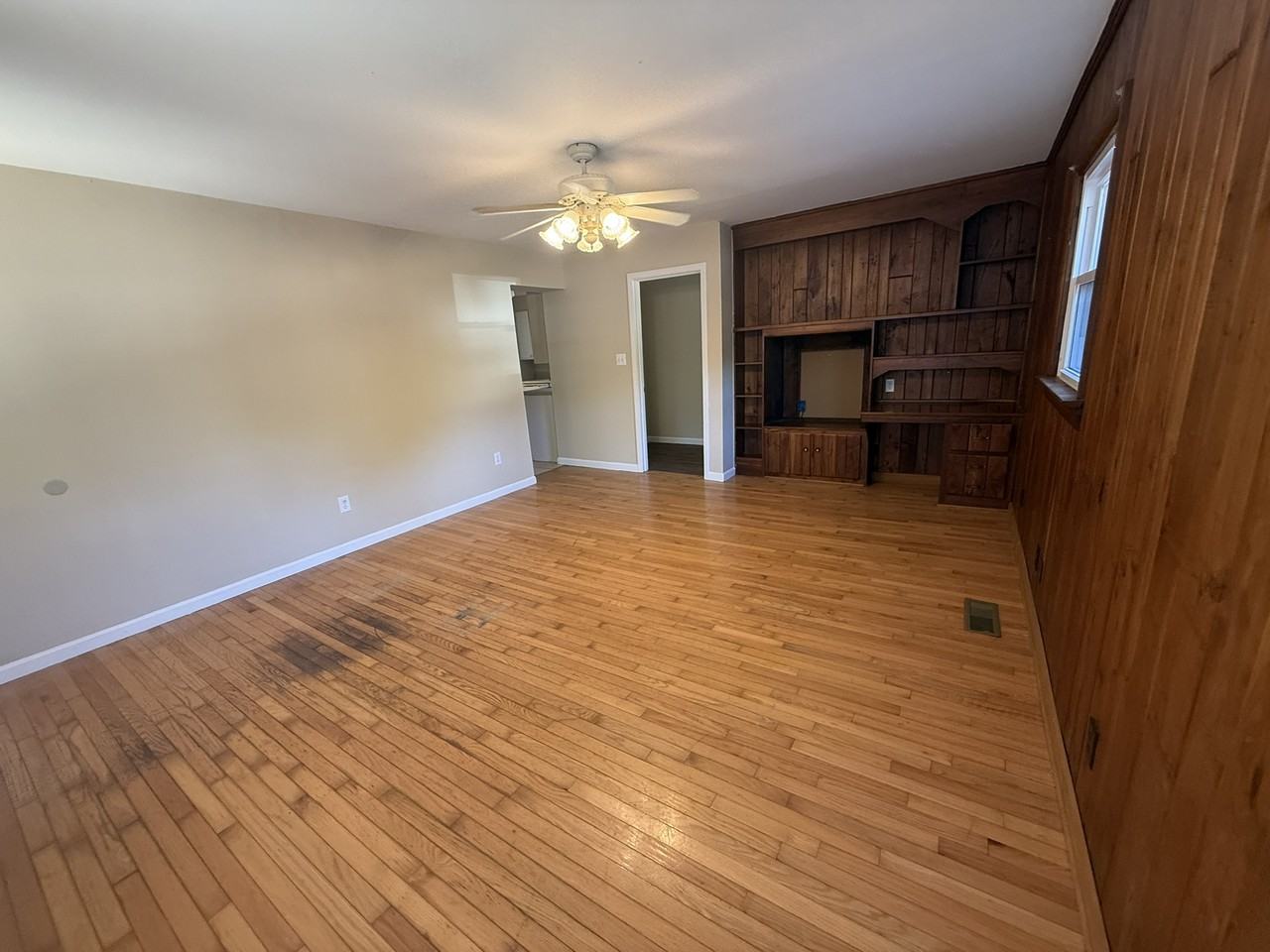 518 Stone Blvd #1 - Photo 7 of 23