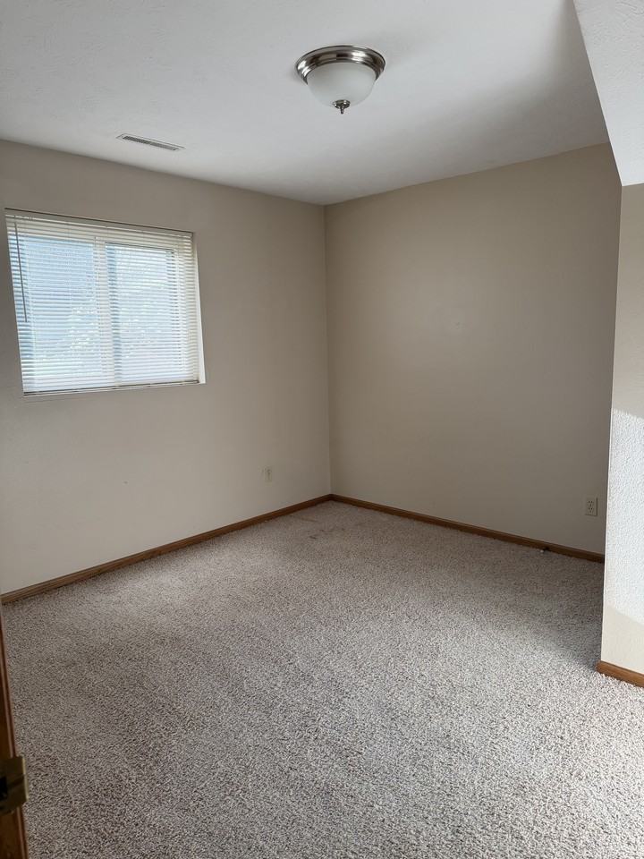 1106 Eldorado Rd #A - Photo 7 of 11