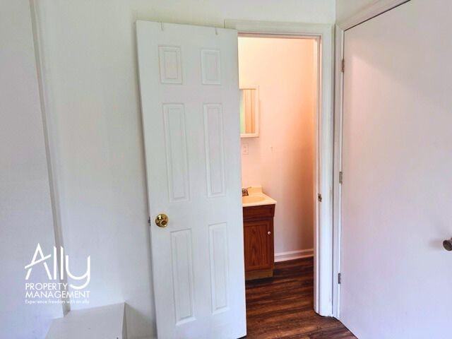 648 Ivy Hill Lane, #8 - Photo 5 of 10