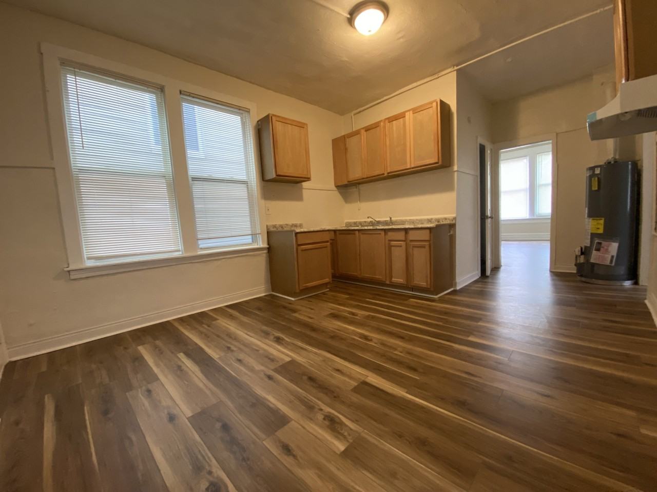 4351 South Honore Street - 1 F #1F - Photo 4 of 10