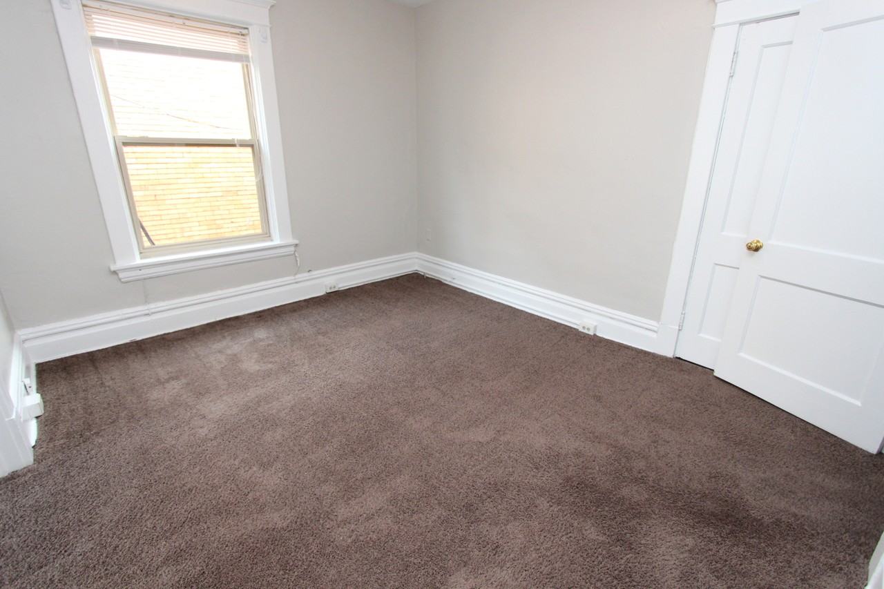 326 326 MELWOOD AVENUEAPT 4 #326-04 - Photo 5 of 10