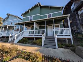 featured image of 565 Nw 3rd St #1