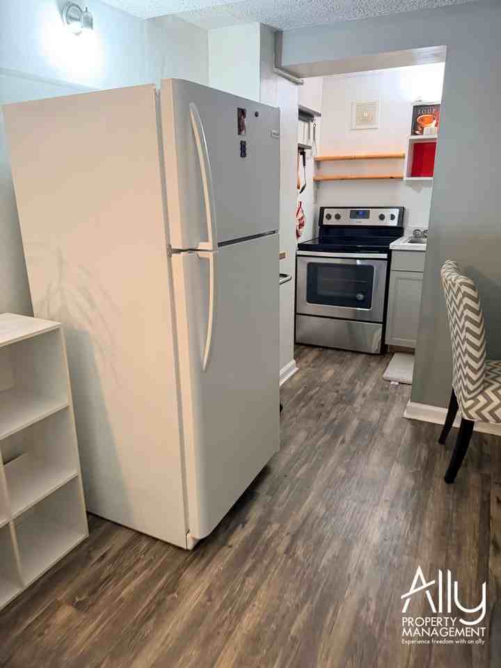 638 Ivy Hill Lane - 7Unit #7 - Photo 3 of 19
