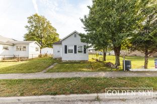 1205 E Memorial Dr #NA - Photo 1 of 1