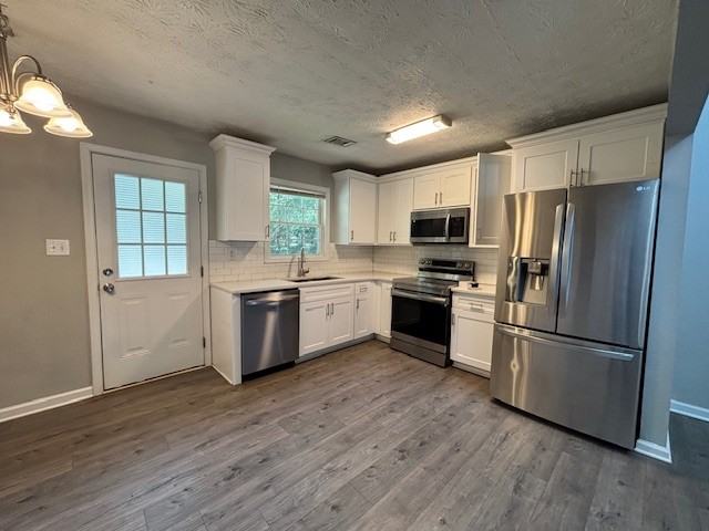 160 Ashmore Dr #1 - Photo 4 of 16