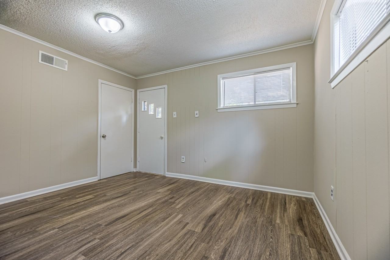 4046 Allison Ave #1 - Photo 6 of 18