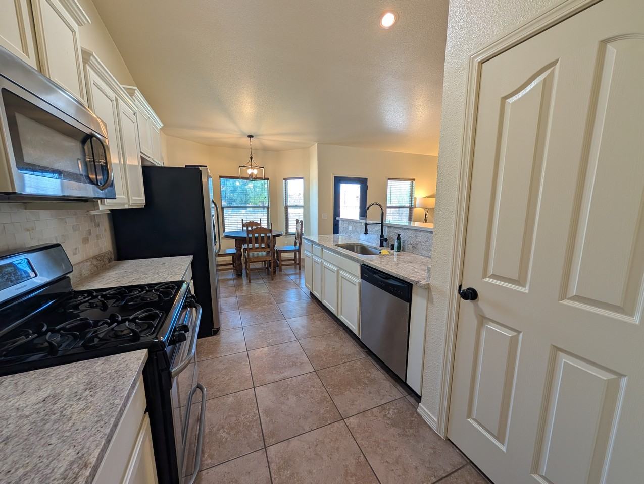 5604 New Castle Ct #1 - Photo 6 of 22