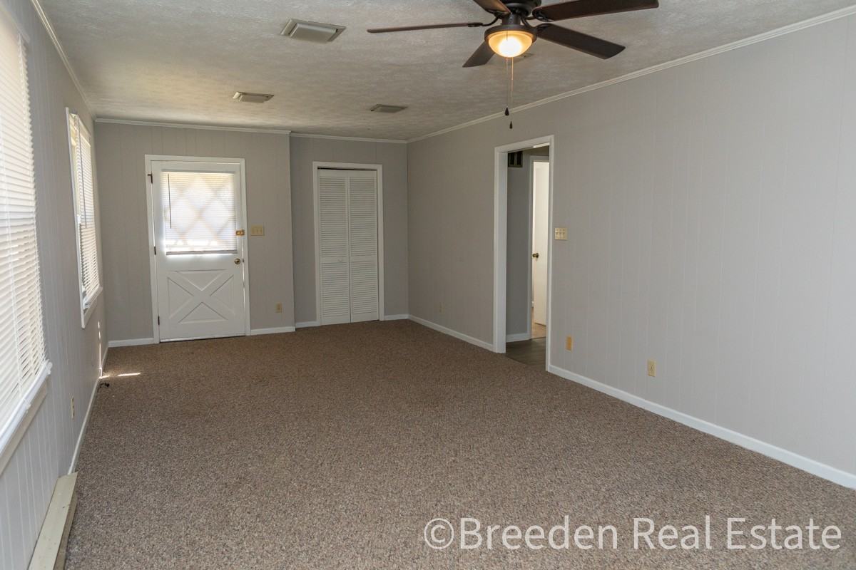 106 Flora Ln Ne #1 - Photo 6 of 15