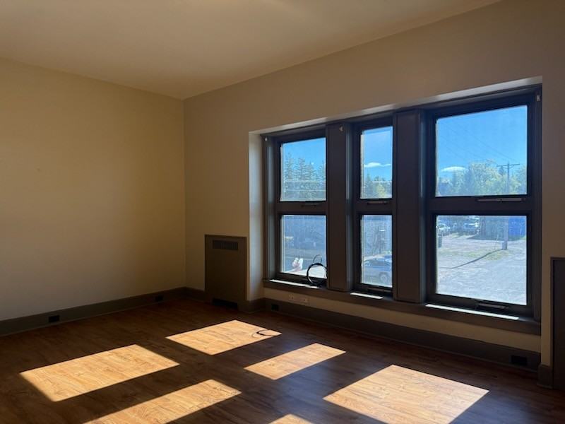311 Main Street East - Residential - 2 #2 - Photo 6 of 7