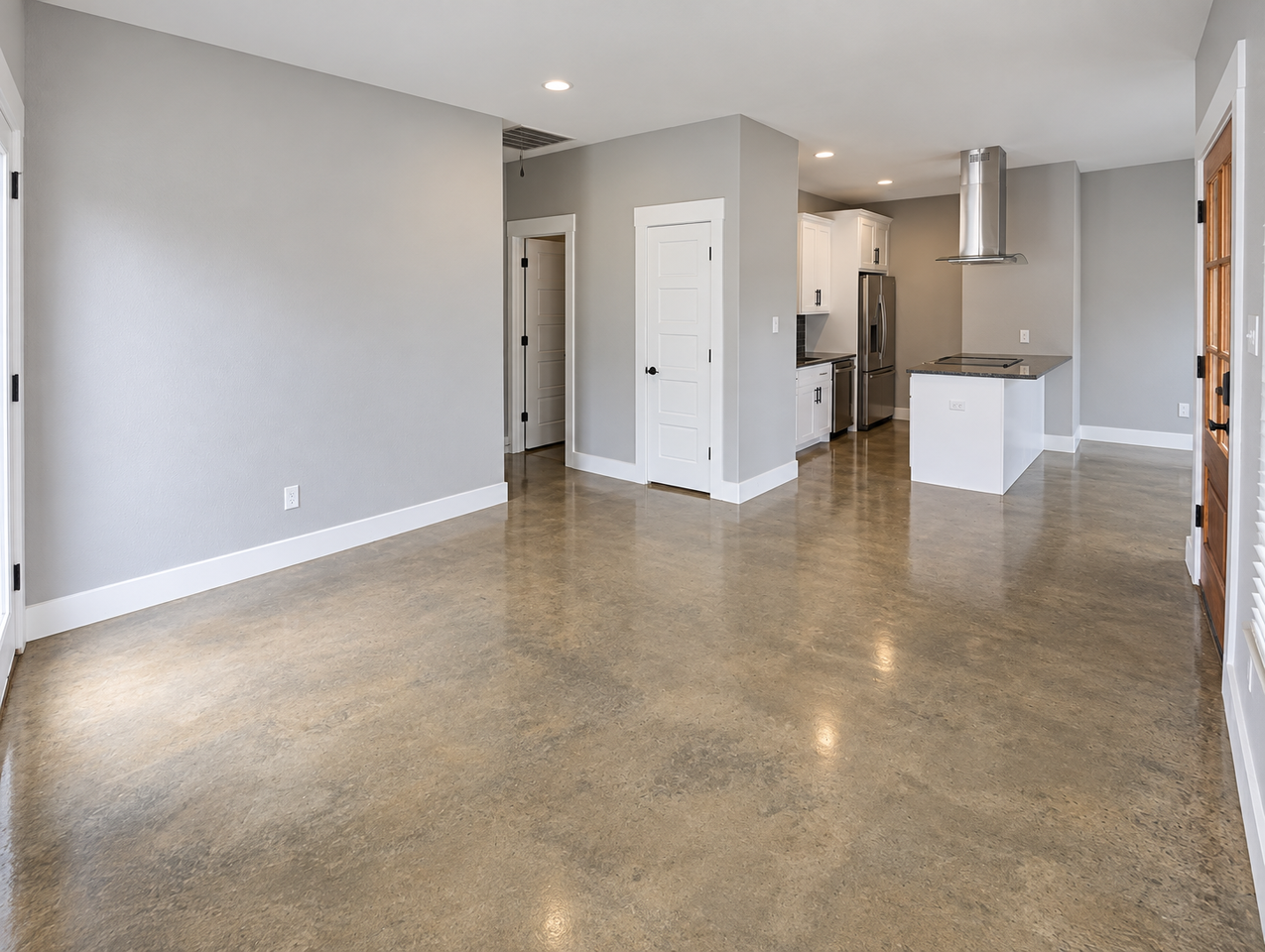 1215 Oak Dr #103 - Photo 2 of 36