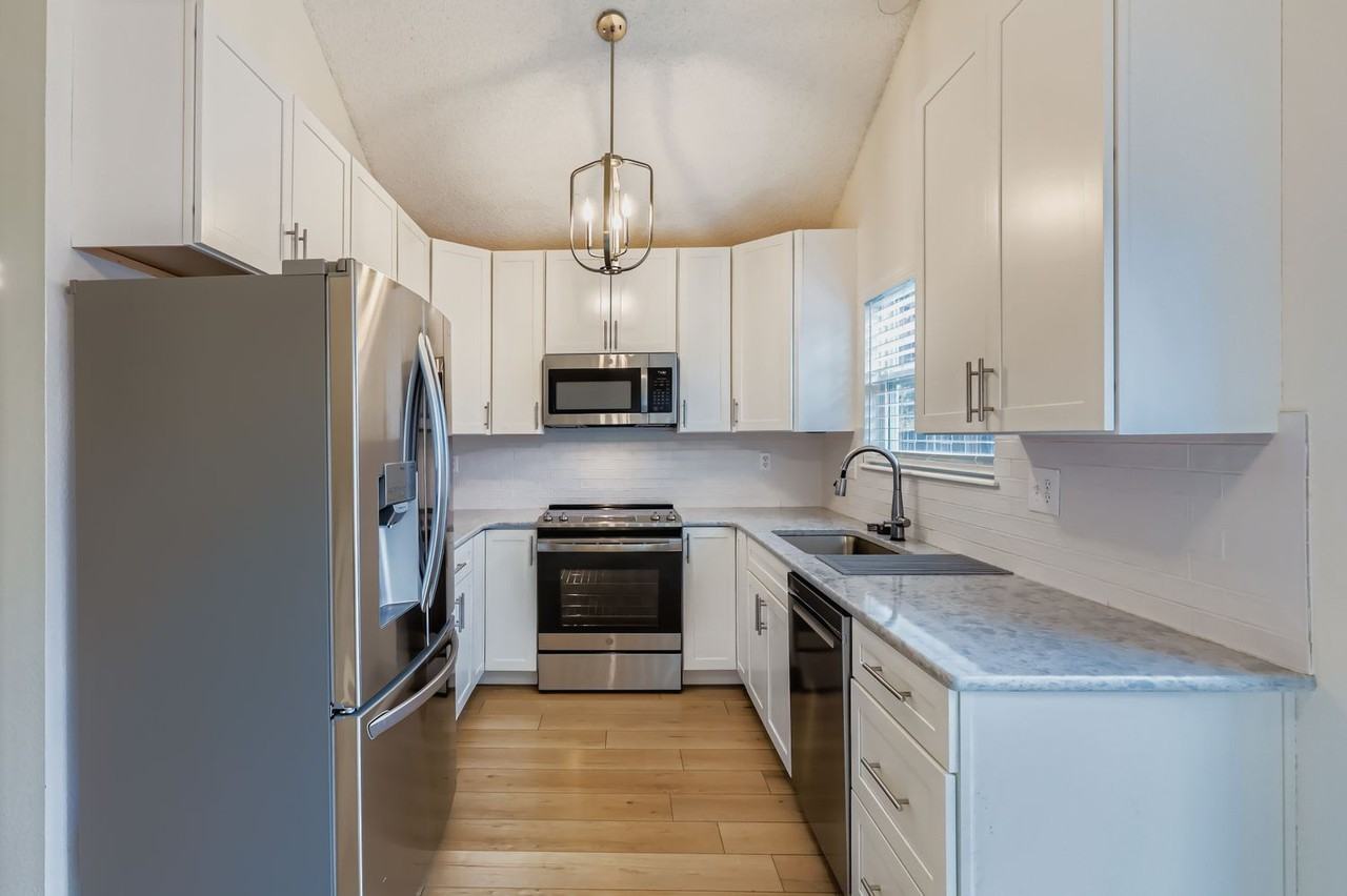3435 Mountainside Dr #1 - Photo 7 of 29