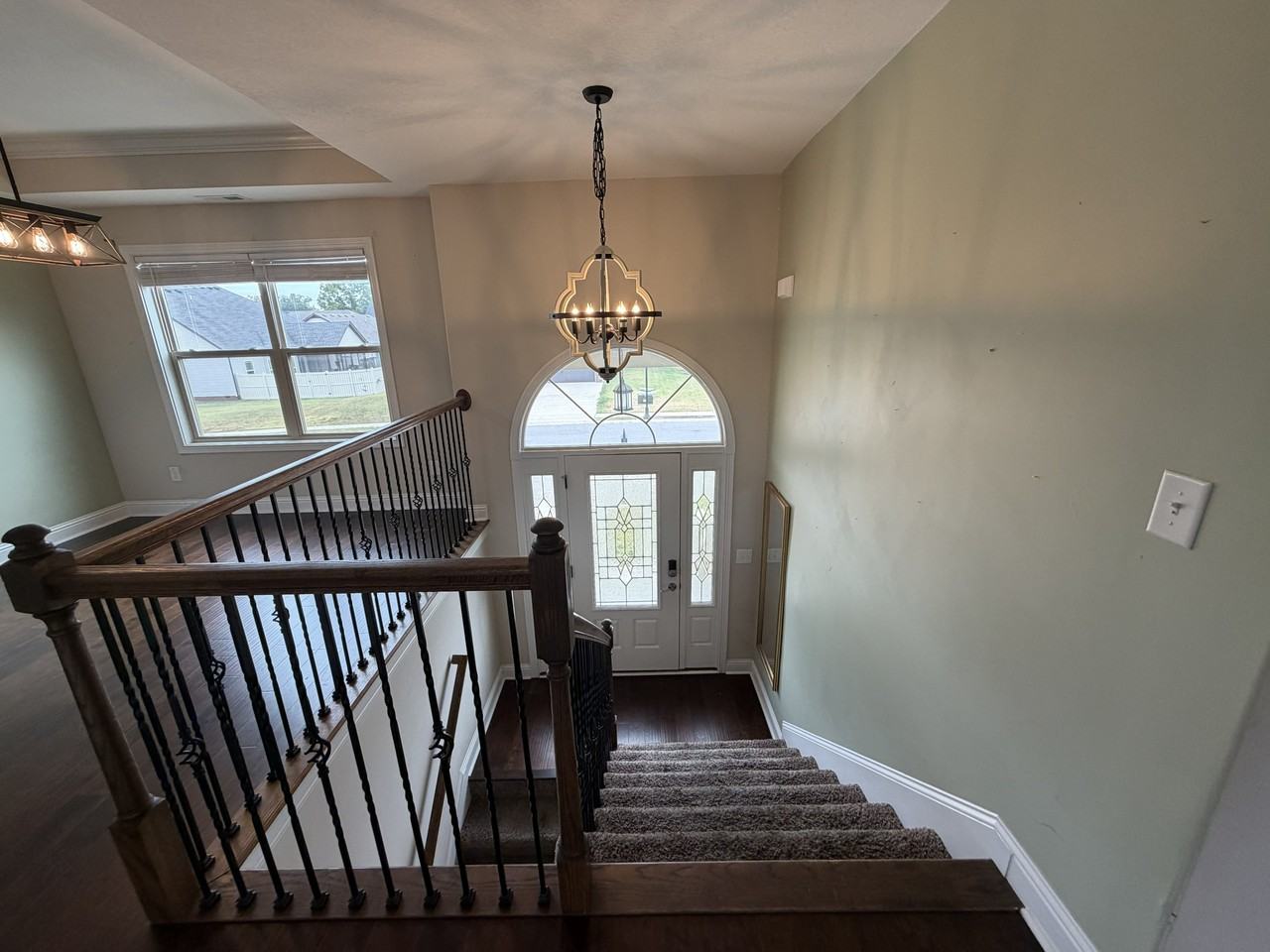 1004 Shirley Dr #1 - Photo 3 of 36