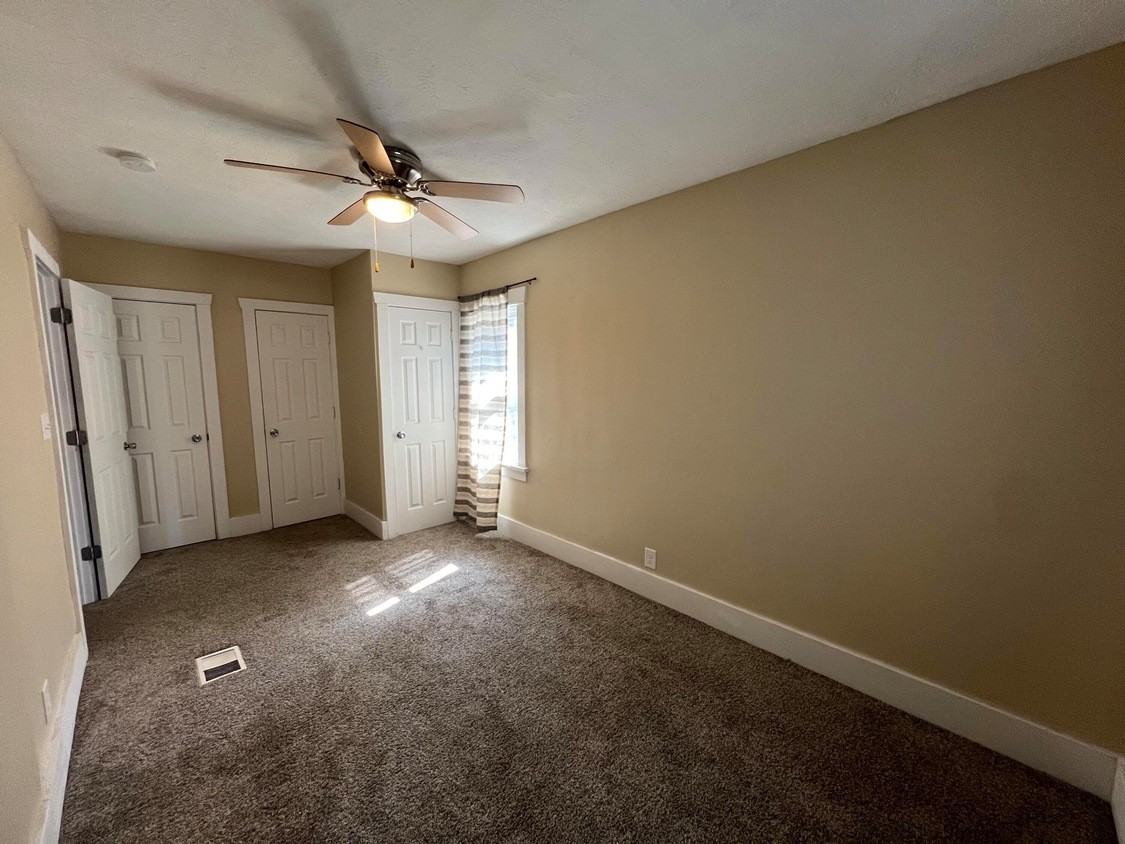 2205 5th Ave #1 - Photo 6 of 12