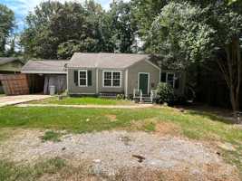 featured image of 2009 East Dr #1