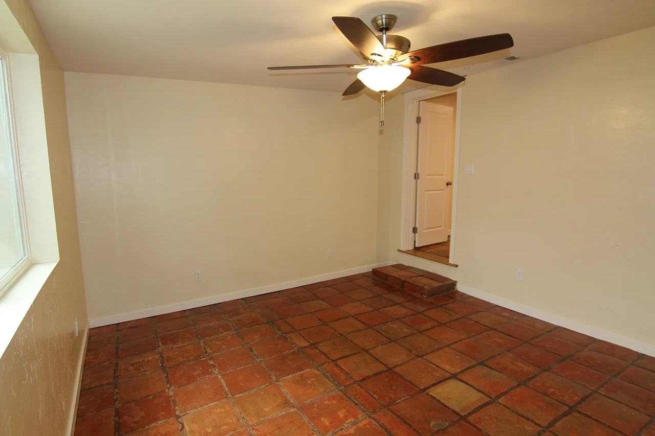 813 Lincoln Ave #A - Photo 7 of 15
