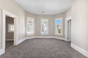 featured image of 2905 12th Ave #B